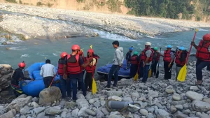 River rafting in jim corbett